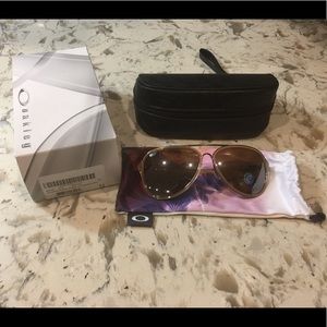 Oakley Kickback Polarized Sunglasses